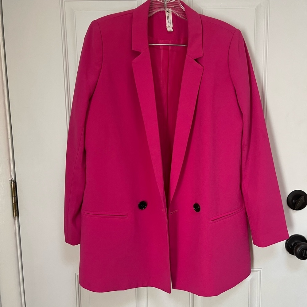 Mural size XS oversized pink blazer‎